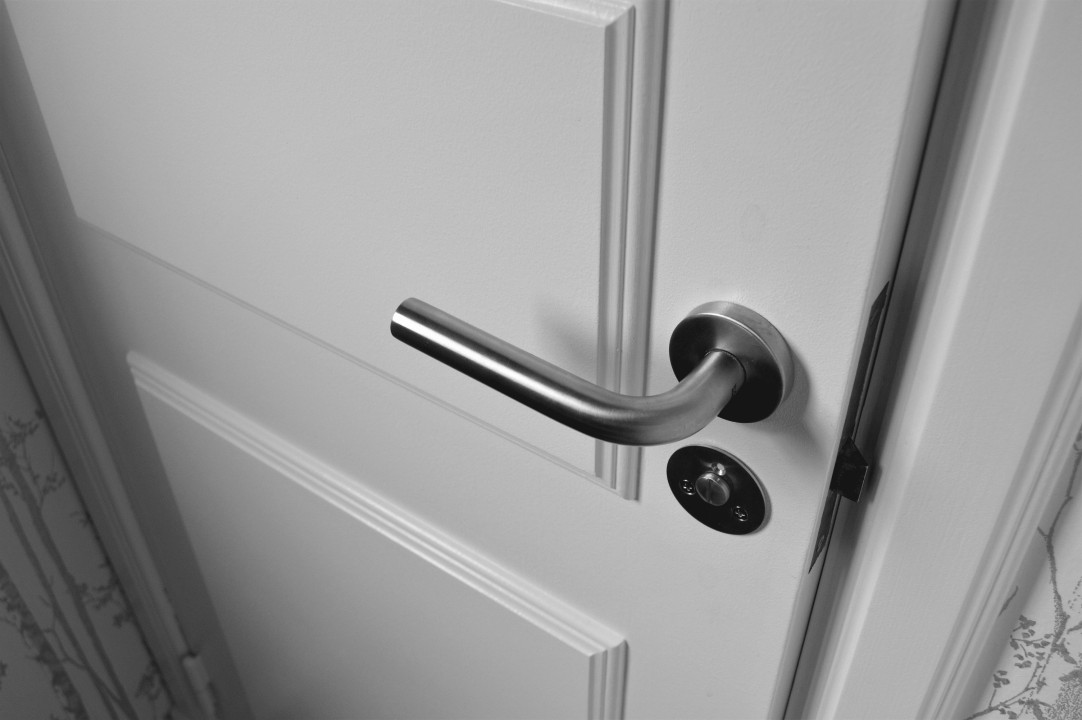 The Gateway to Style: An Introduction to the World of Stainless Steel Door Hardware